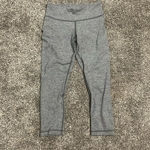 LULULEMON cropped leggings
